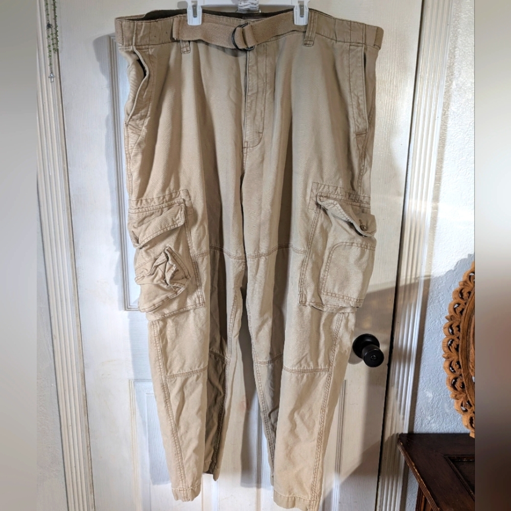Vintage Y2K Old Navy cargo pants with adjustable belt and pockets 42x30